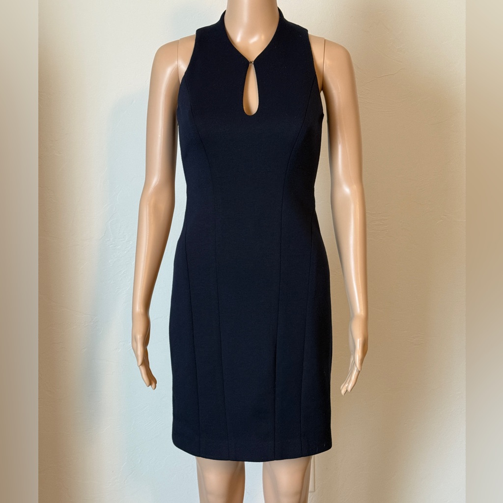 Elie Tahari Sleeveless Keyhole Cut-Out Halter-Neck Dress In Dark Navy